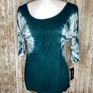 Women’s Only Nine Tunic Top size Small